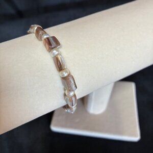 Bracelet - tan and ivory shell like beads
